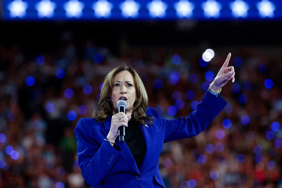 Cik Kamala Harris