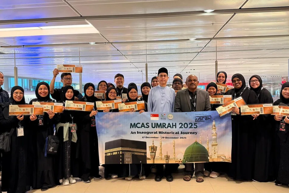 darul arqam, mualaf, umrah, percuma, Dr Muhammad Faishal Ibrahim 