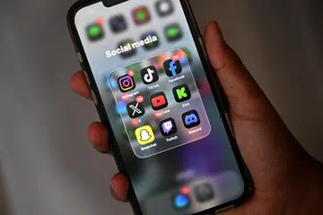 Kandungan ‘brainrot’, iaitu istilah yang merujuk kepada kemerosotan kognitif dan keletihan mental disebabkan oleh pendedahan berlebihan kepada kandungan Internet kurang bermutu, biasanya dipaparkan di platform seperti TikTok dan YouTube.