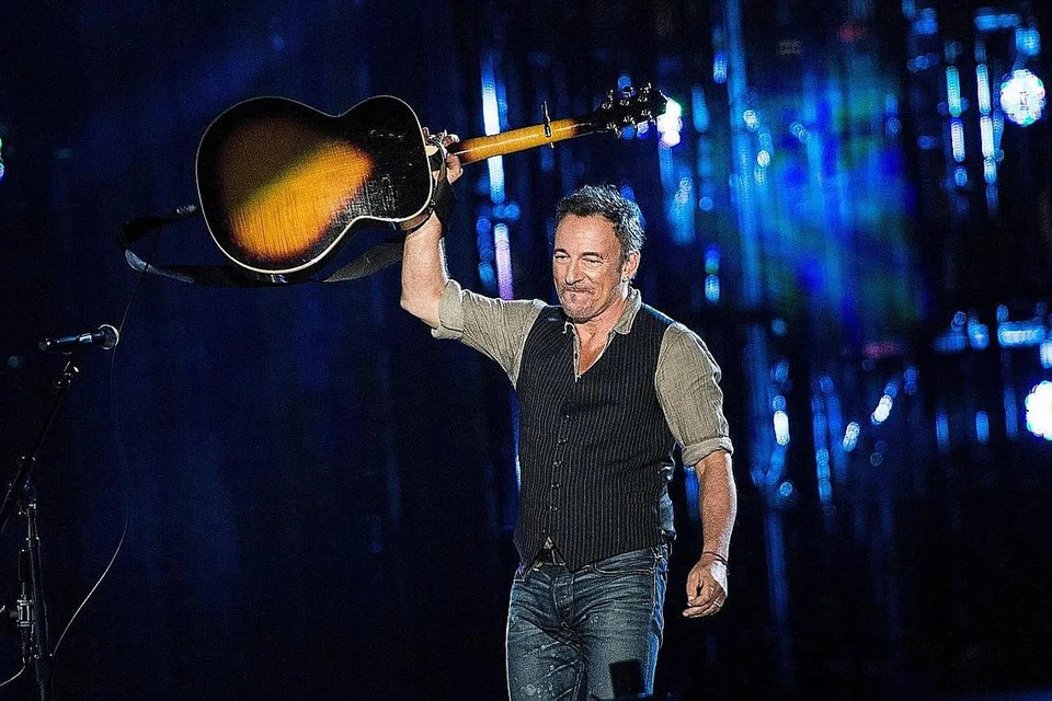 BRUCE SPRINGSTEEN: Kekal sebagai antara penyanyi mapan terbaik dengan pengaruh luar biasa termasuk dalam album terkini, 'Western Stars'. - Foto AFP 