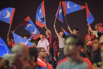 SAAT BERSEJARAH: Pakatan Harapan (PH) berjaya menumbangkan Barisan Nasional (BN) dalam Pilihan raya Umum lalu. Namun sekarang PH menghadapi pelbagai cabaran dan ketidaktentuan. - Foto fail 
