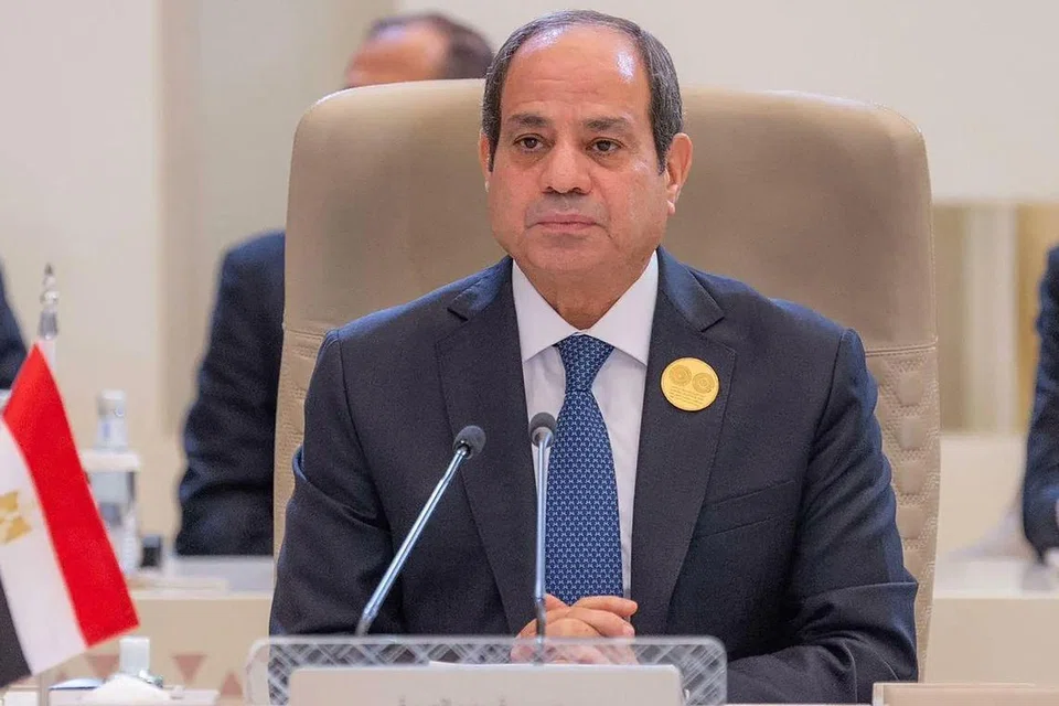 Presiden Mesir, Encik Abdel Fattah al-Sisi, berkata memindahkan  rakyat Palestin dari tanah air mereka di Gaza ke Mesir atau Jordan adalah “satu ketidakadilan yang kami tidak boleh setuju”.