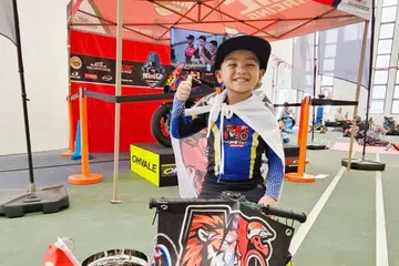 MINAT BERLUMBA: Adrian Ilham Muhammad Arif akan menyambut ulang tahun kelima pada 15 Oktober dan ingin terus berlumba dan mengumpul trofi. 