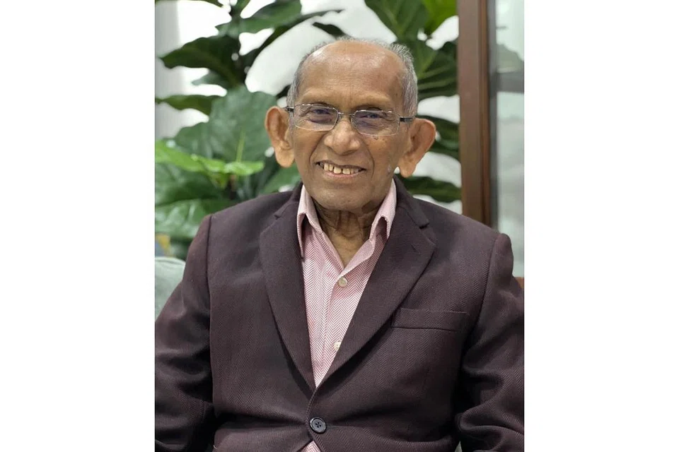 ANUGERAH JAUHARI PENCAPAIAN SEPANJANG HAYAT: MOHAMED NOOR MOHAMED YUSOFE ATAU YUSNOR EF