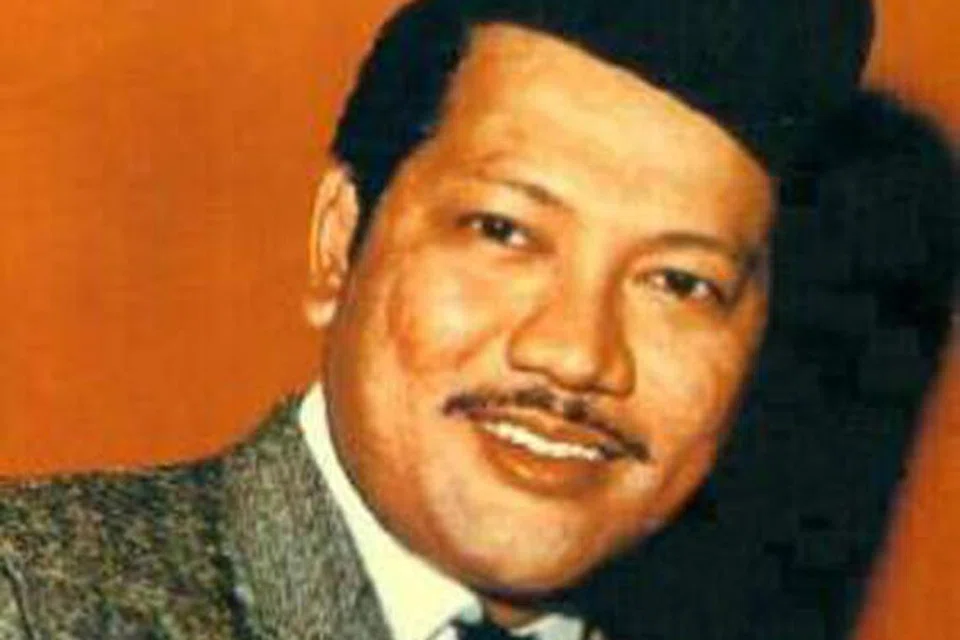 P. RAMLEE: Seniman agung yang dihormati dan disifatkan genius dalam pelbagai aspek seni.