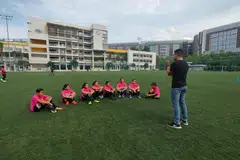 FOKUS KELAB: Memberi tumpuan kepada pelajar atlet yang menghadapi risiko keciciran dalam pelajaran ekoran pelbagai cabaran seperti masalah keluarga, berpendapatan rendah dan kurang minat dalam pelajaran. - Foto BUSSORAH YOUTHS SPORTS CLUB
