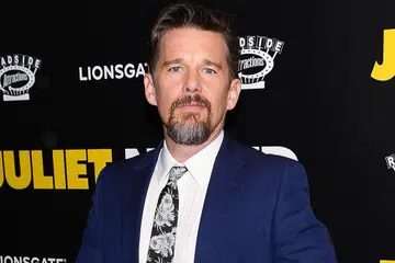 BERBAKAT: Ethan Hawke telah menulis artikel, buku dan skrip - termasuk kededua filem Before Sunset dan Before Midnight (bersama Julie Delpy dan Richard Linklater). - Foto AFP