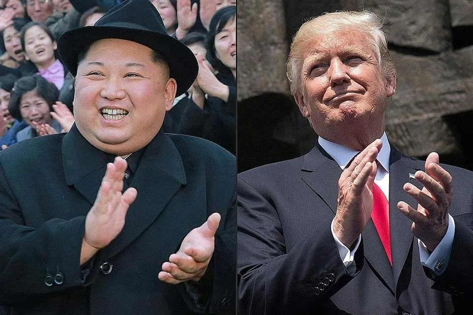 PERKEMBANGAN PENTING: Encik Trump (kanan) berkata beliau menanti dengan penuh harapan sidang puncak yang akan datang bersama pemimpin Korea Utara, Encik Kim Jong Un (kiri), sambil menambah bahawa ada peluang baik bagi keamanan. - Foto AFP
