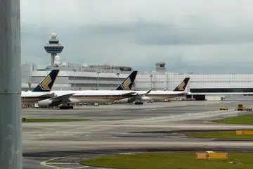 Levi bahan api hijau akan dikenakan kepada penumpang yang berlepas dari Singapura mulai 1 Januari 2027.