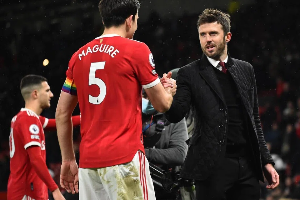 Michael Carrick dipilih untuk memimpin Manchester United sebagai pengurus sementara buat kali kedua, selepas Ruben Amorim dipecat.  Carrick pernah memimpin United dalam tiga perlawanan sebagai jurulatih interim berikutan pemecatan Ole Gunnar Solskjaer pada 2021