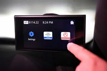 Sekitar 19,800 daripada 40,200 yuran ERP yang terlepas bayar telah diselesaikan melalui peranti OBU, kata Penguasa Pengangkutan Darat pada 19 Oktober.