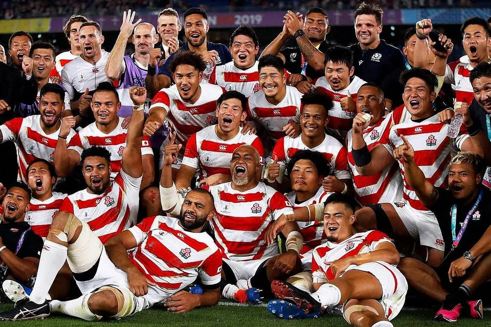 UKIR SEJARAH: Tuan rumah Jepun menjadi pasukan Asia pertama berjaya mara ke pusingan suku akhir dalam sejarah Piala Dunia Ragbi. - Foto AFP