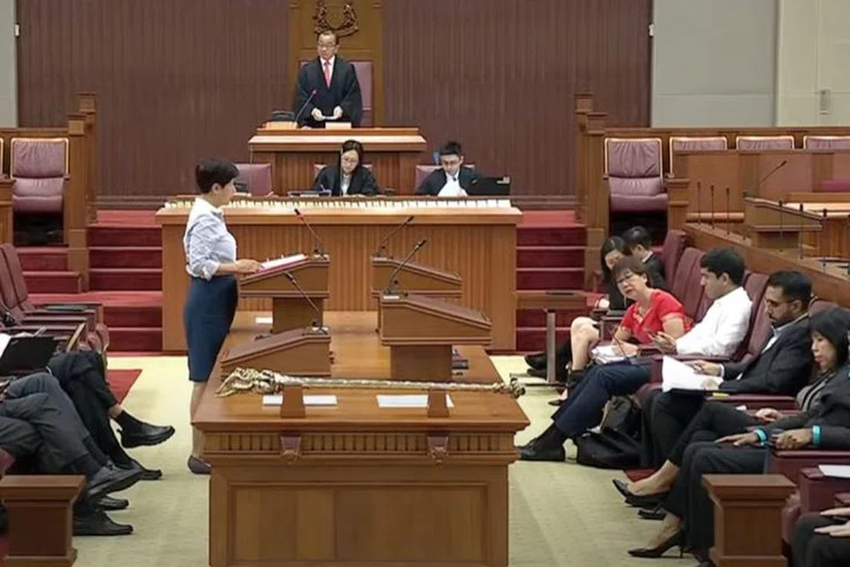 Seramai 29 Anggota Parlimen bangkit menyuarakan pandangan masing-masing pada hari pertama perbahasan Belanjawan 2024.