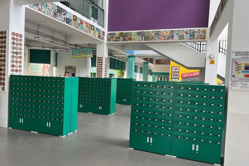 lokar, sekolah, larangan telefon bimbit 