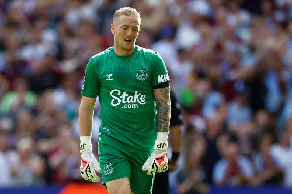 JORDAN PICKFORD: Telah buktikan dirinya sebagai anggota penting dalam skuad Everton.
