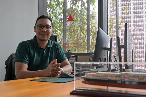 Sebagai ketua pegawai eksekutif Mascon Technologies, Encik Norhakim Mohamed Sanwan, mengetuai penciptaan penyelesaian digital untuk menyelaraskan aliran kerja pelaut, serta meningkatkan mutu hidup mereka di laut.