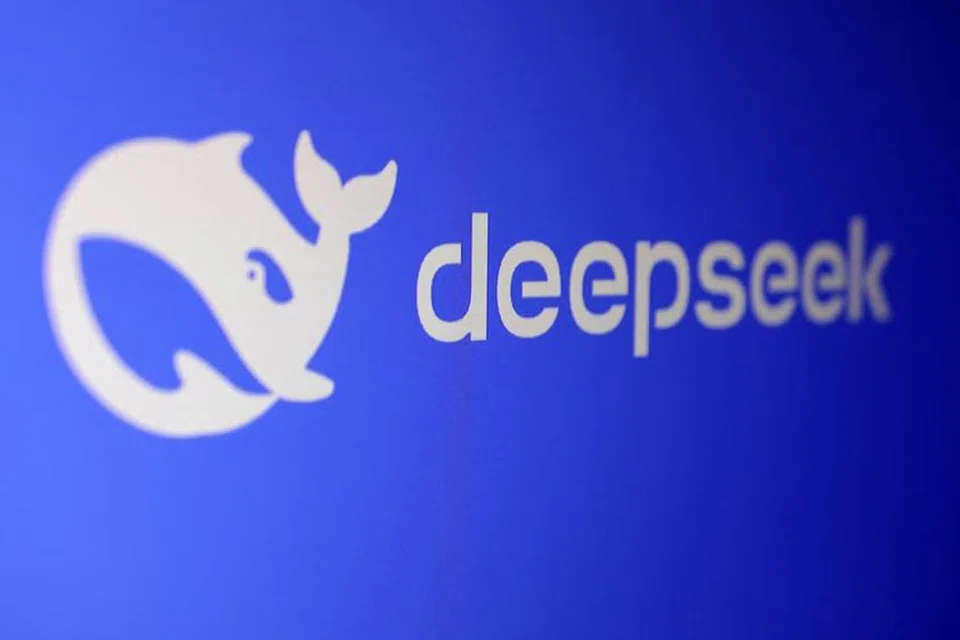 DeepSeek ditubuhkan pada 2023 oleh Encik Liang Wenfeng, ketua dana perlindungan berasaskan AI, High-Flyer.