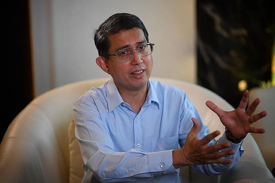 Profesor Madya Muhammad Faishal Ibrahim, Menteri Negara (Pembangunan Negara merangkap Ehwal Dalam Negeri).