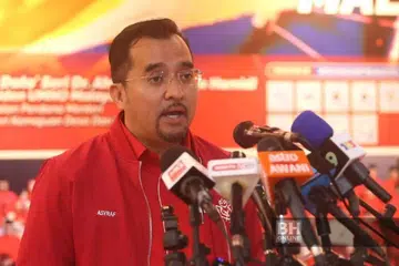buli, mara, asyraf wajdi dusuki