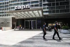 Capri by Fraser, China Square, men kill wife