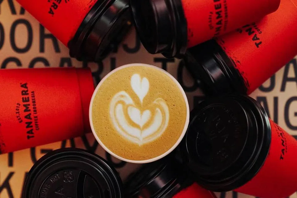 Tanamera Coffee menawarkan pelbagai pilihan kopi seperti, ‘Piccolo’  ($4.50), ‘Batch Brew’ ($5) dan ‘Ginger Cafe Latte’ ($7).