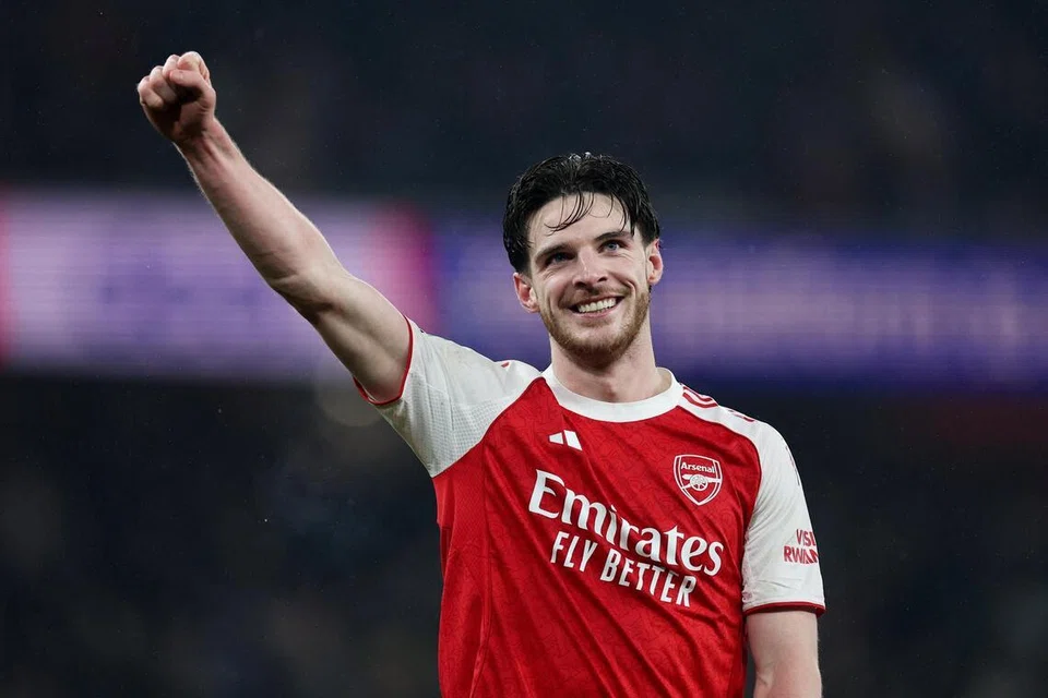 Declan Rice antara pemain tonggak Arsenal musim ini dan prestasinya di peringkat kelab bermakna beliau dijangka menjadi antara pemain tonggak bagi England di Piala Dunia nanti. 