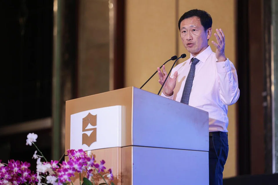 Menteri Kesihatan merangkap Menteri Penyelaras bagi Dasar Sosial, Encik Ong Ye Kung, menyampaikan ucapan semasa majlis penyampaian hadiah Anugerah Merit Jururawat 2025 di Hotel Shangri-La pada 7 Julai. 