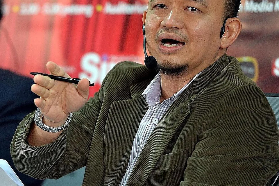 DR MASZLEE: Sandang tugas besar pertingkat tahap pendidikan rakyat di pelbagai peringkat.