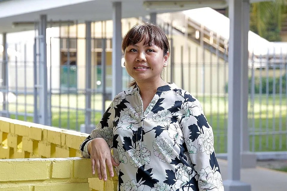 CIKGU SITI MARIAM MANSHOR