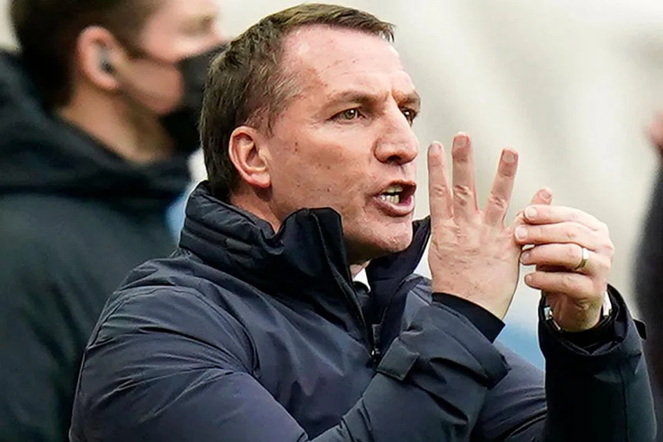 PERJUANGAN DITERUSKAN: Pengurus Leicester, Brendan Rodgers akur bahawa pasukan akan berdepan cabaran besar menentang Manchester United dalam saingan Piala FA malam ini. - Foto AFP