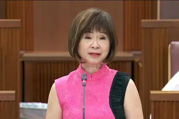 KOS PENGELUARAN DAN PEMBELAKAN NAIK: Dr Amy Khor berkata kos pengeluaran dan pembekalan air telah meningkat dengan ketara sejak semakan harga air pada 2017. Lantas, harga air perlu dinaikkan sebanyak 50 sen  setiap meter padu pada 2024 dan 2025.