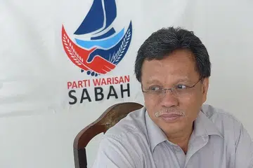 TANDA TANYA: Kerajaan Sabah yang ditadbir Parti Warisan pimpinan Datuk Seri Mohd Shafie Apdal, bersama-sama parti komponen UPKO, DAP dan PKR kini adalah pembangkang kerana masih tidak menyatakan sokongan kepada Perikatan Nasional. - Foto BH oleh LESLIE LOPEZ