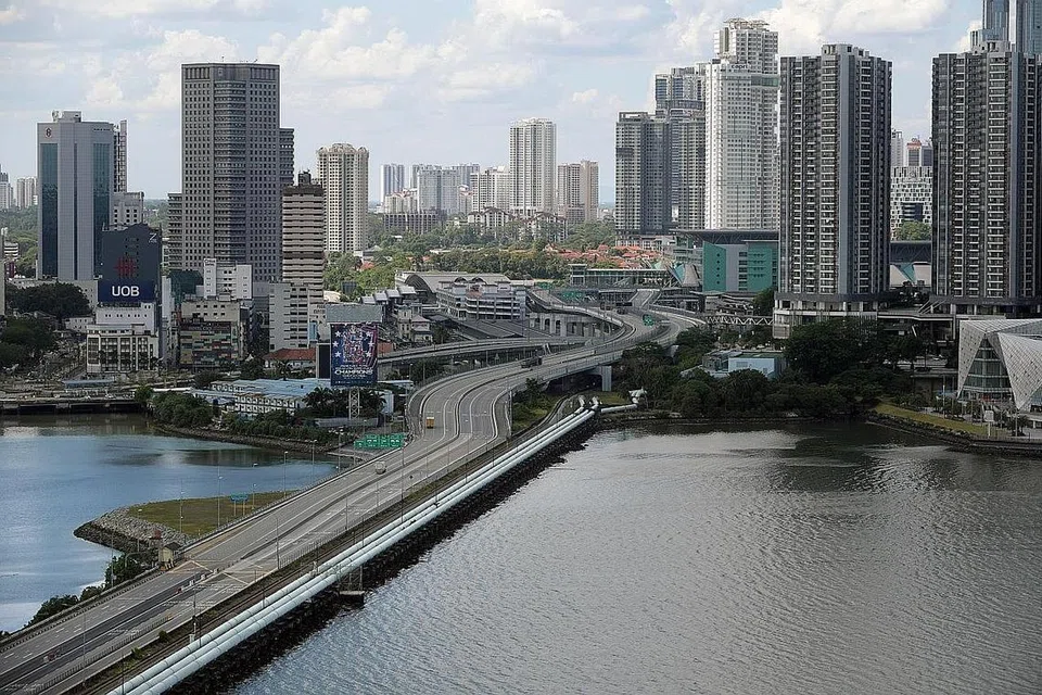 PERMINTAAN MENINGKAT: Lokasi popular dengan permintaan tinggi termasuk Taman Century, Taman Pelangi, Taman Sentosa, yang terletak berdekatan dengan pusat bandar Johor Bahru. - Foto fail