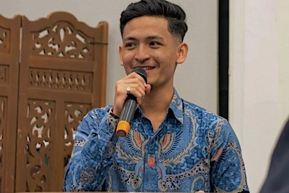 Walaupun baru sahaja dilantik sebagai Pengerusi kumpulan sayap belia Masjid Yusof Ishak pada Februari 2026, Encik Izzat tetap gagahi tanggungjawab memimpin projek, ‘Ramadan Youth Challenge (RYC) 2026’ atau ‘Cabaran Belia Ramadan 2026’, bagi Masjid Daerah Utara. Menurut beliau, ia merupakan pengalaman yang membuka mata, dengan harapan ia turut memberi manfaat kepada golongan belia lebih muda.