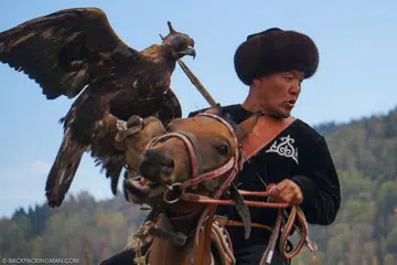 PENGALAMAN UNIK: Sukan Berkelana Sedunia di Kyrgyzstan tahun lalu telah menarik perhatian pelancong untuk meneroka negara di Asia Tengah itu.- WORLD NOMAD GAMES WEBSITE 