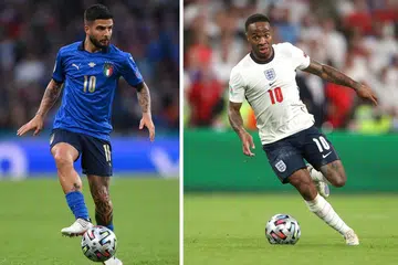 (Gambar kiri) CERMINKAN TRANSFORMASI ITALY: Gol penyerang Lorenzo Insigne semasa Italy mengalahkan Belgium untuk mara ke final digambarkan sebagai saat yang menyimpulkan transformasi pasukan bola sepak Italy sepanjang empat tahun lalu. (Gambar kanan) MAIN PERANAN UTAMA BAGI ENGLAND: Sejak perlawanan pembukaan penyerang Raheem Sterling menyerlah dan memainkan peranan utama buat England hingga ia layak ke final. - Foto-foto EPA-EFE, REUTERS