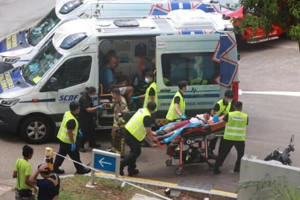 nahas bas, jurong west avenue 1