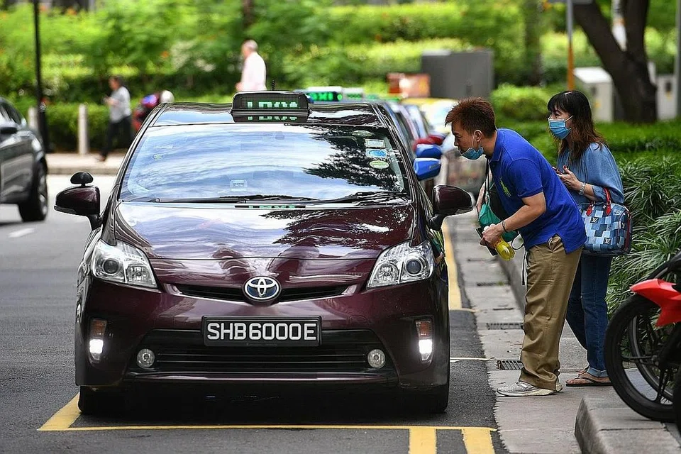 SOKONGAN DISEDIAKAN: Pemerintah akan membentuk satu Skim Pelepasan Pendapatan bagi SEP (Sirs) yang akan menyediakan $1,000 setiap bulan selama sembilan bulan kepada SEP yang layak. - Foto fail