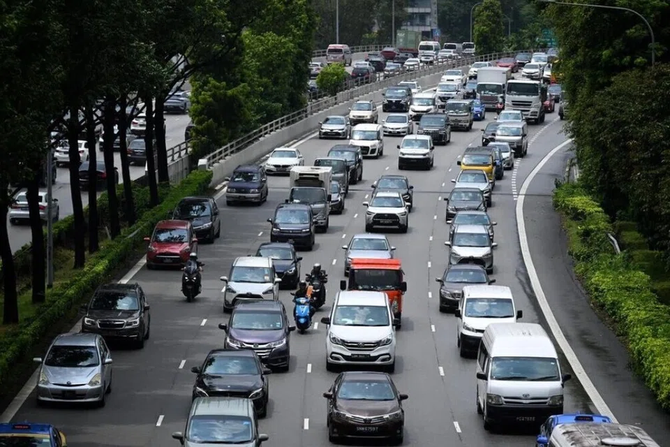 COE, Category A, EV cars, harga COE turun