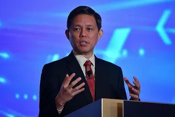 ENCIK CHAN CHUN SING: Pertahanan terkuat Singapura ialah pertahanan bersama, di mana orang ramai memainkan peranan masing-masing.