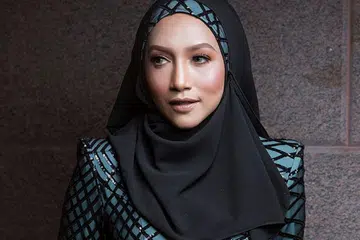 TIADA JALAN PINTAS: Ziana Zain berkata kepopularannya sebagai selebriti tidak bermakna lebih mudah baginya mencapai kejayaan dalam dunia perniagaan. - Foto INSTAGRAM ZIANA ZAIN