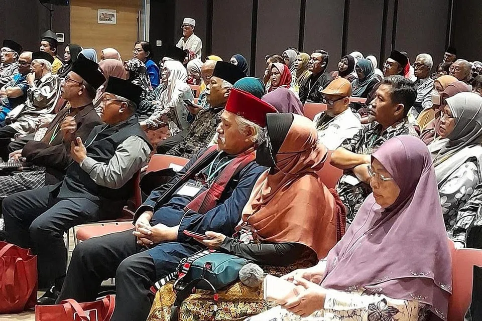 SAMBUTAN MENGGALAKKAN: Sekitar 180 peserta hadir semasa acara PSN20 yang diadakan di Wisma Geylang Serai baru-baru ini. - Foto-foto WISMA GEYLANG SERAI