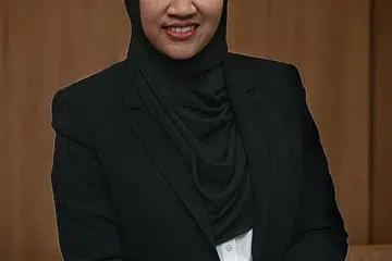 TERUS PERKUKUH PROSES: Presiden Kanan Mahkamah Syariah, Cik Guy Ghazali, berkata penting untuk terus mempertingkat proses dan pentadbiran mahkamah demi memenuhi keperluan masyarakat dan pihak berkepentingan. - Foto BM oleh KHALID BABA