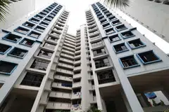 Kebanyakan flat jualan semula HDB masih kekal dalam jangkauan rakyat Singapura kerana urus niaga dengan harga tinggi hanya sebahagian kecil daripada semua transaksi.