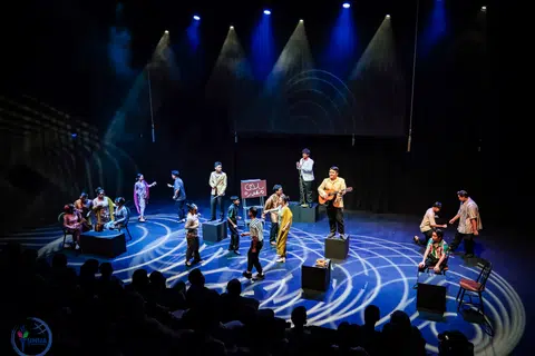 bahasa, budaya, Teater muzika Sekolah Menengah Yuhua, legenda Mahsuri 