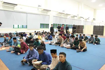 Pelajar Madrasah Wak Tanjong mempersiap diri dan didedahkan dengan pelbagai kegiatan kerohanian sepanjang Ramadan.