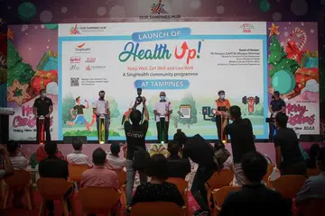 Foto BH oleh GIN TAY