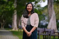 MENTOR BELIA: Cik Sharifah Umairah Ibrahim ingin memperkasa belia dengan keyakinan dan kemahiran membuat keputusan kewangan bagi masa depan mereka. - Foto BH oleh THADDEUS ANG