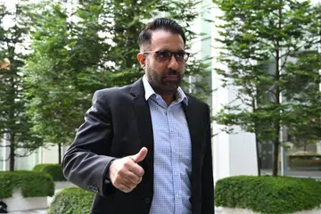 Ketua Pembangkang dan Ketua Parti Pekerja (WP), Encik Pritam Singh, telah dikenakan dua tuduhan di bawah Seksyen 31(q) Akta Parlimen (Keistimewaan, Kekebalan dan Kuasa) pada 19 Mac kerana berbohong kepada Jawatankuasa Hak Istimewa Parlimen.