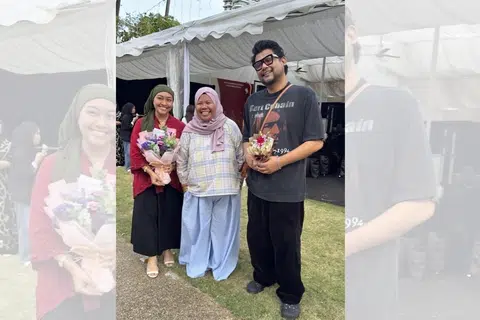 Penulis (tengah) bergambar dengan Nur Hikmah (penulis skrip ‘Kota Impian’) dan Hidayat Nordin (pengarah)